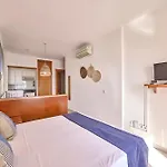 Inner Niza Apartment