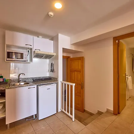 Inner Niza * Peguera