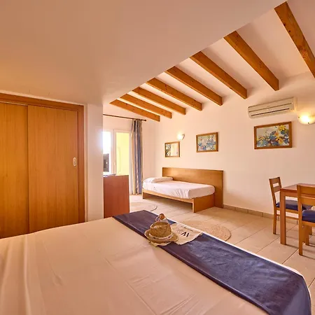 Inner Niza Apartment